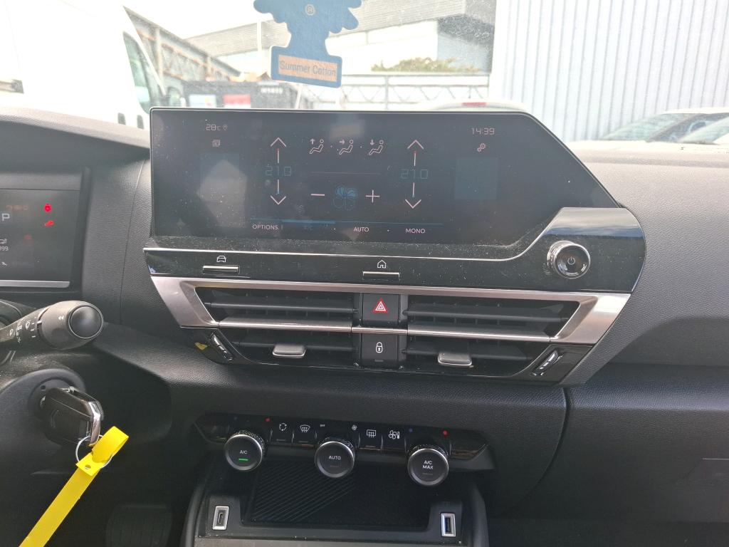 Citroen C4 SOCIETE BLUEHDI 130 S&S EAT8 FEEL NAV BUSINESS R 2022