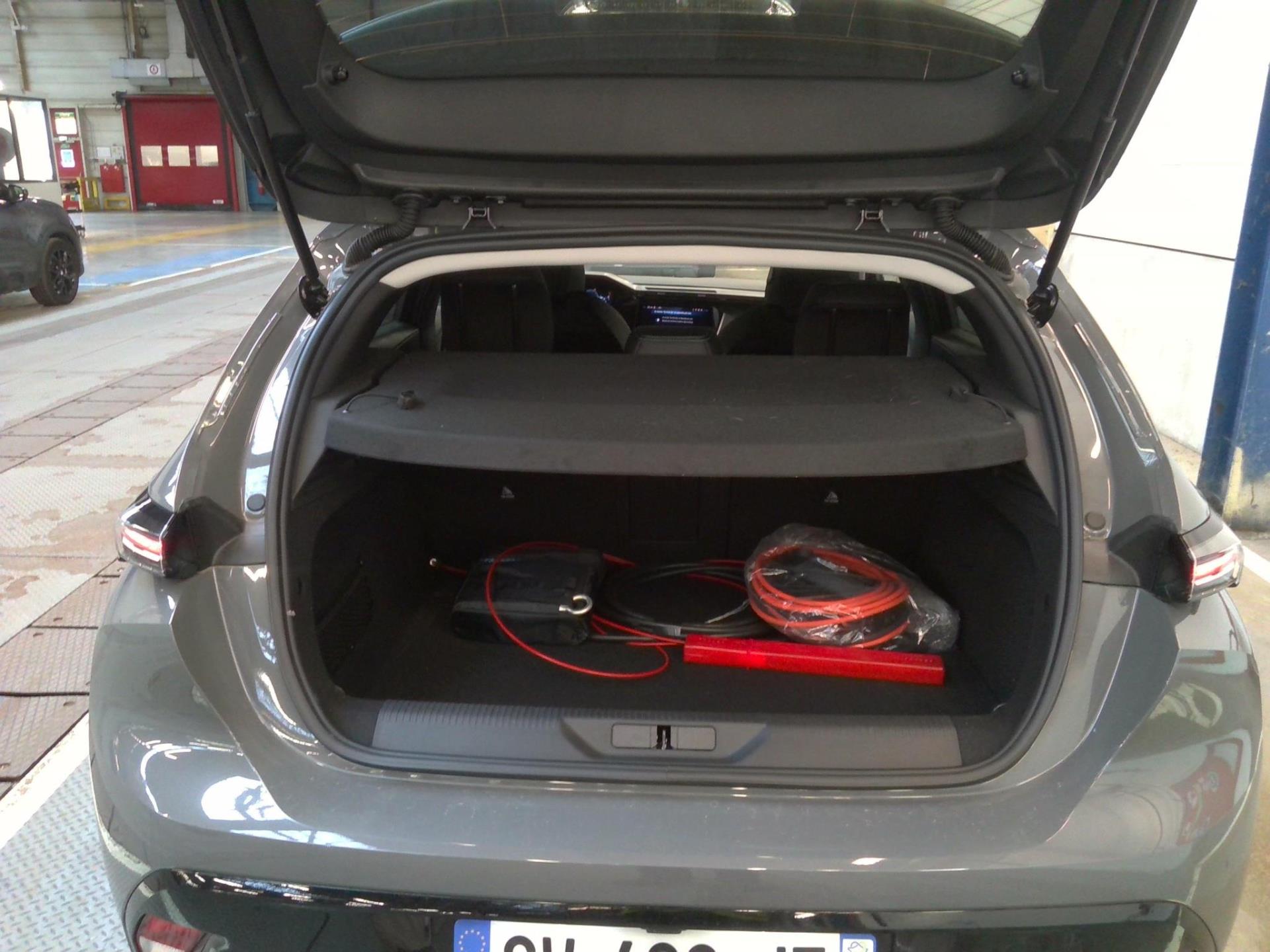 Peugeot 308 PHEV 180 e-EAT8 Allure 2024