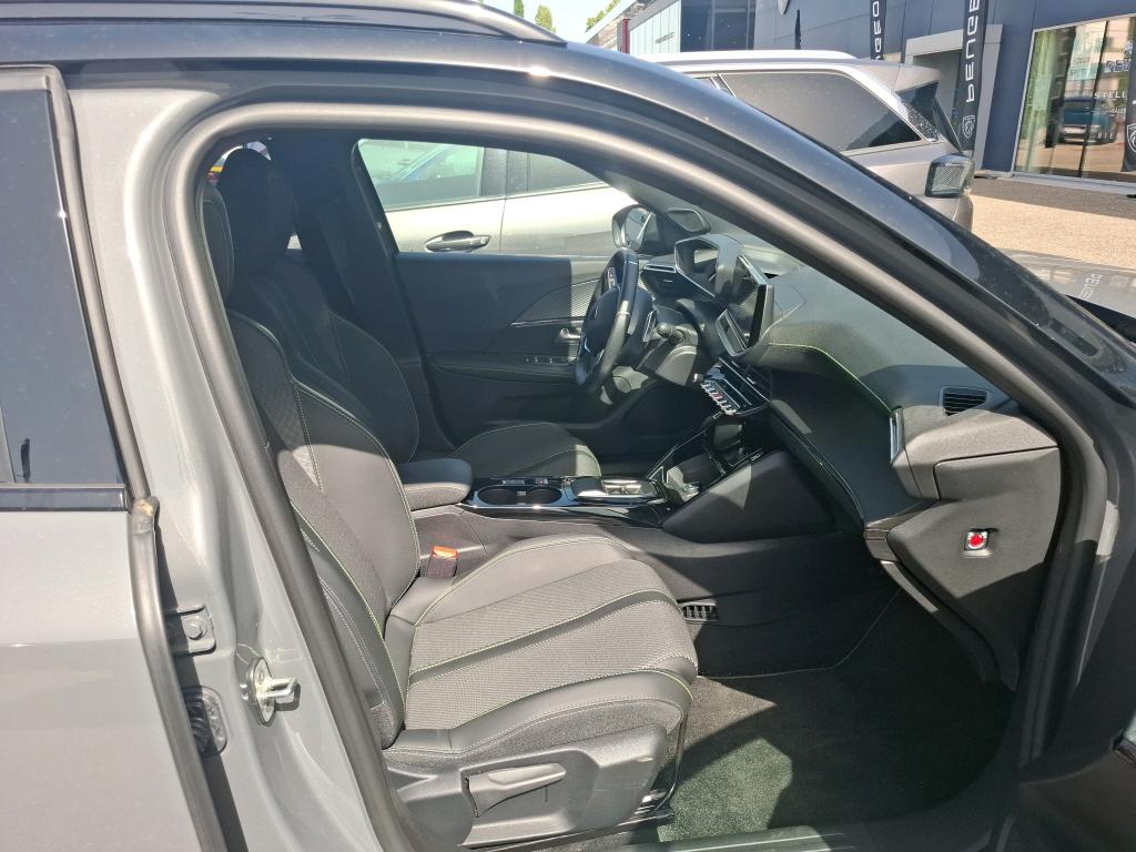 Peugeot 2008 Hybrid 145 ch e-DCS6 GT 2025