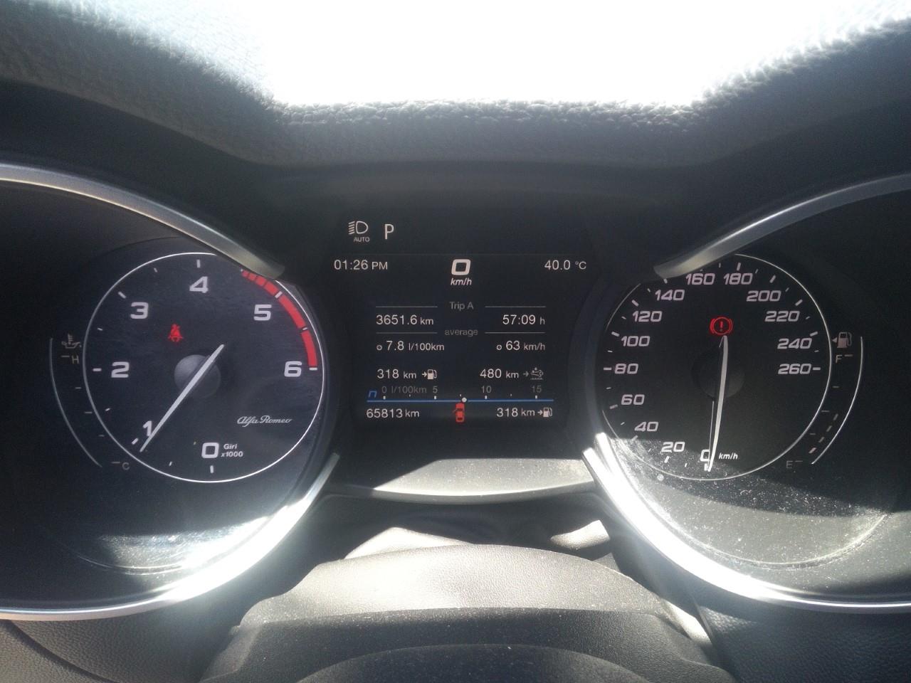 Foto Alfa Romeo Stelvio 5