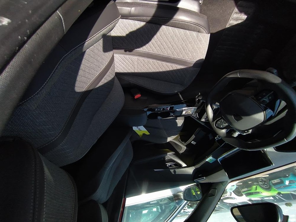 Foto Peugeot 2008 9