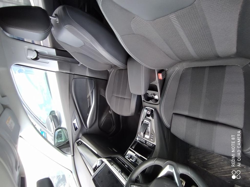 Foto Opel Grandland PHEV 9