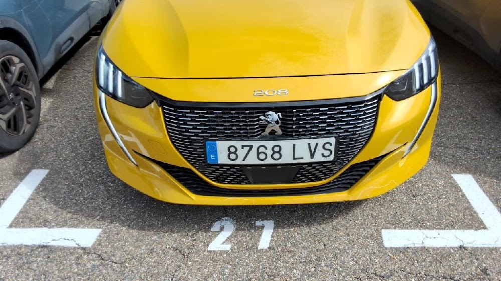 Peugeot 208 208 5P GT Pack PureTech 130 S&S EAT8