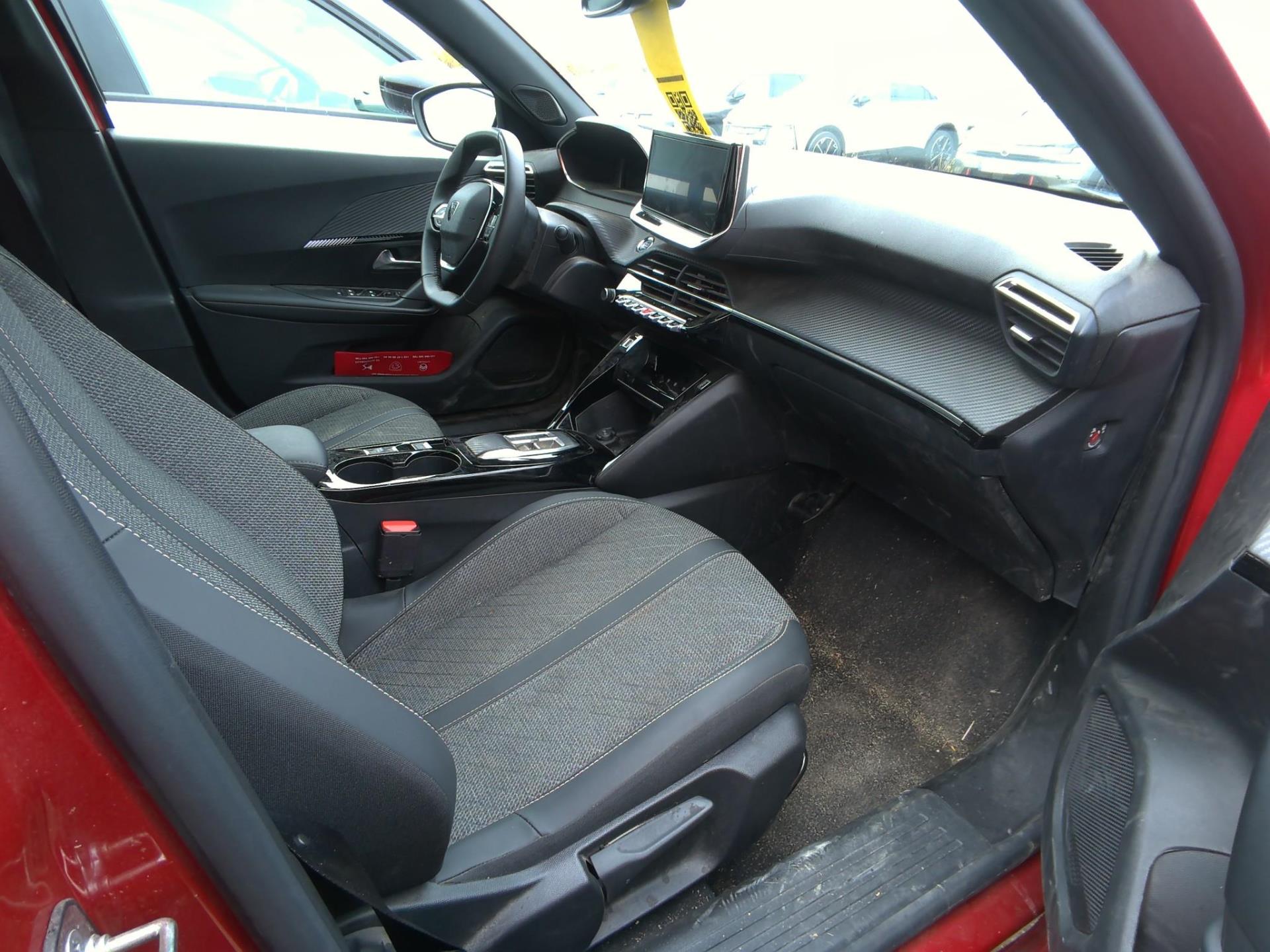 Peugeot 2008 Hybrid 145 ch e-DCS6 Allure 2026