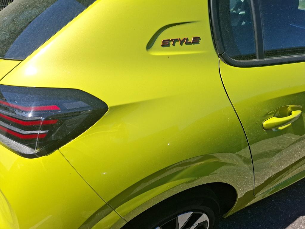 Peugeot 208 Hybrid 110 ch e-DCS6 Style 2025
