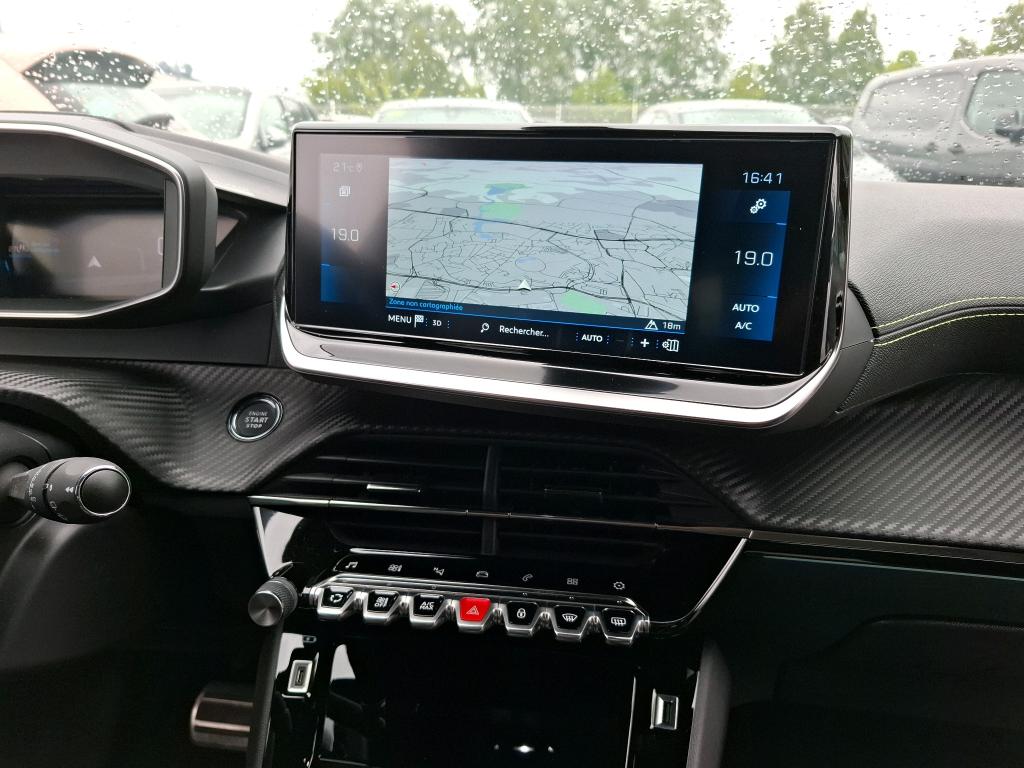 Peugeot 208 PureTech 130 S&S EAT8 GT 2022