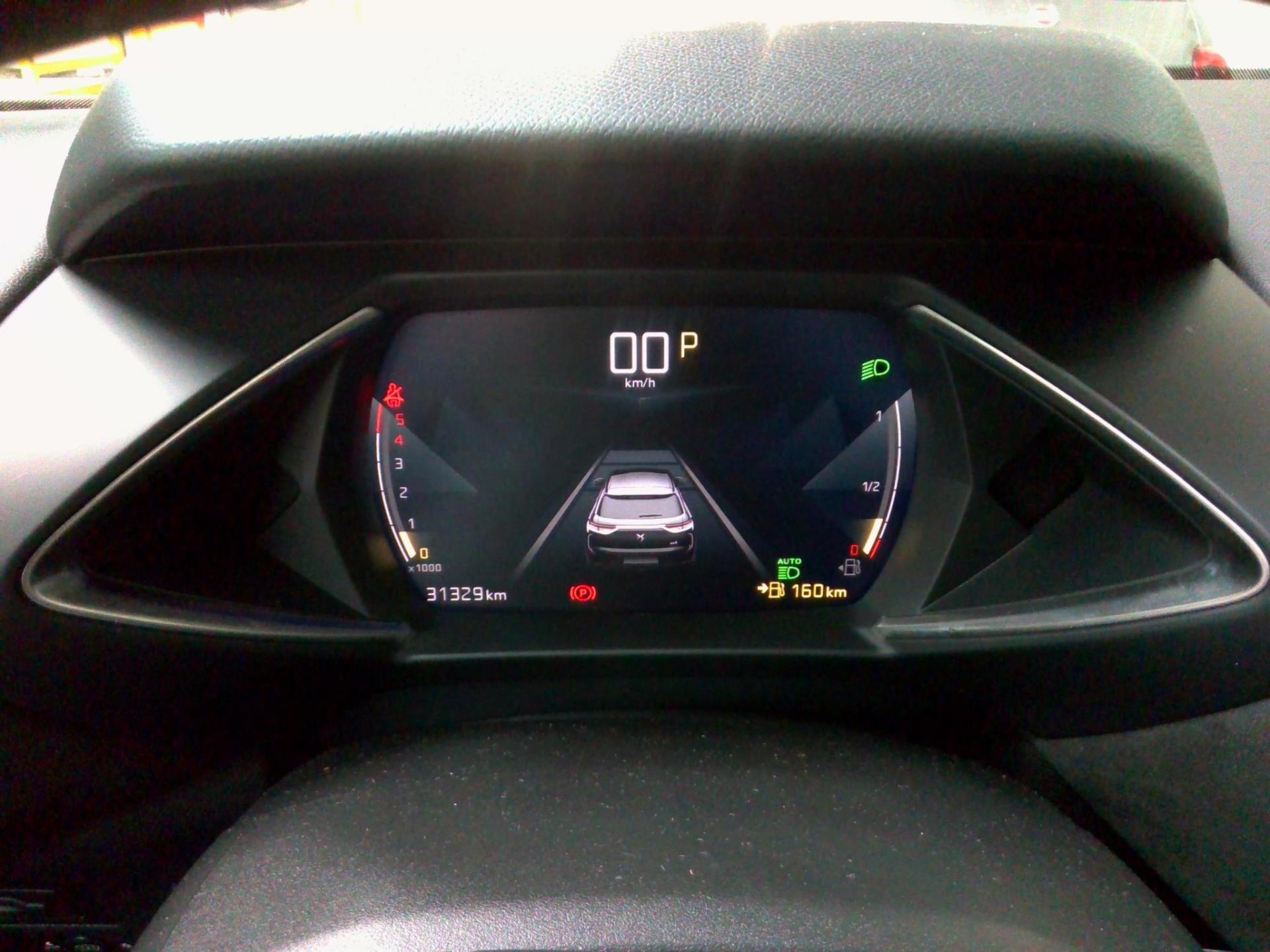 DS DS 3 BlueHDi 130 EAT8 Performance Line+ 2022