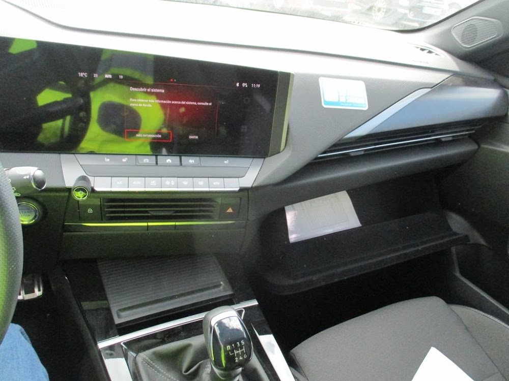 Foto Opel Astra 11