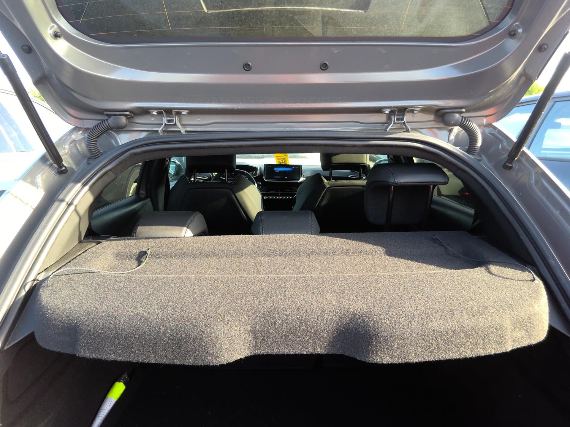 Peugeot 208 Hybrid 145 ch e-DCS6 GT 2026