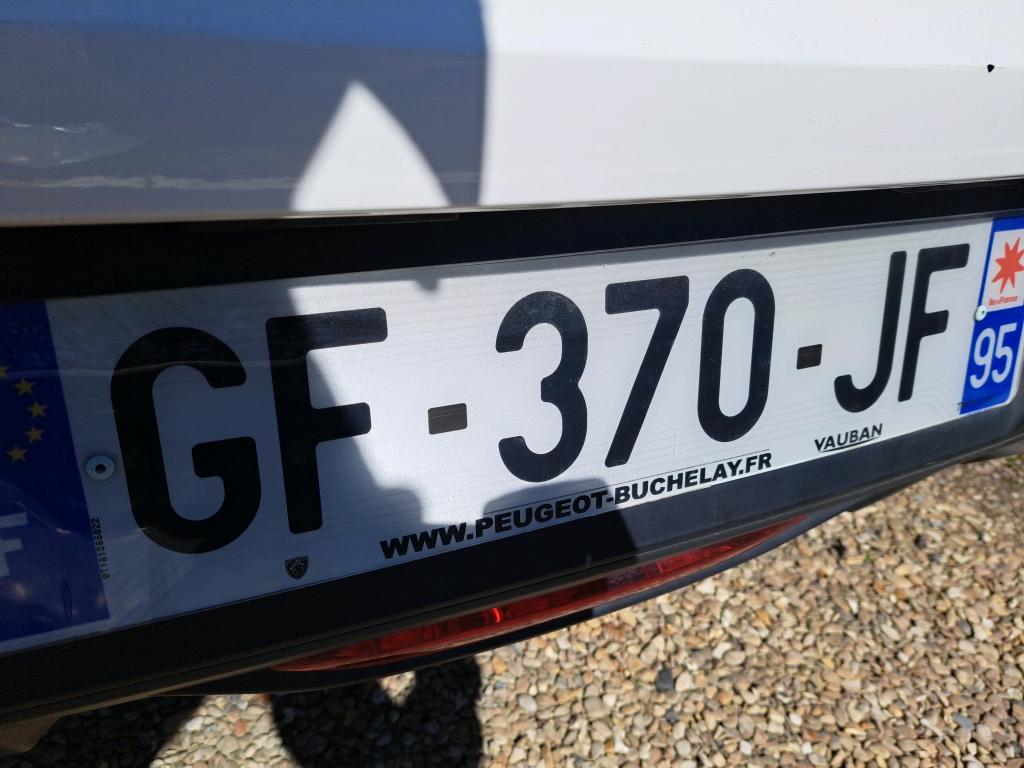 Peugeot 208 PureTech 100 S&S EAT8 Style 2022