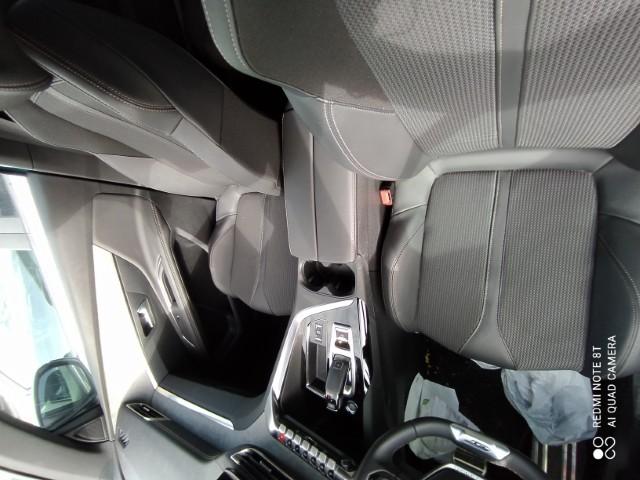 Foto Peugeot 3008 13