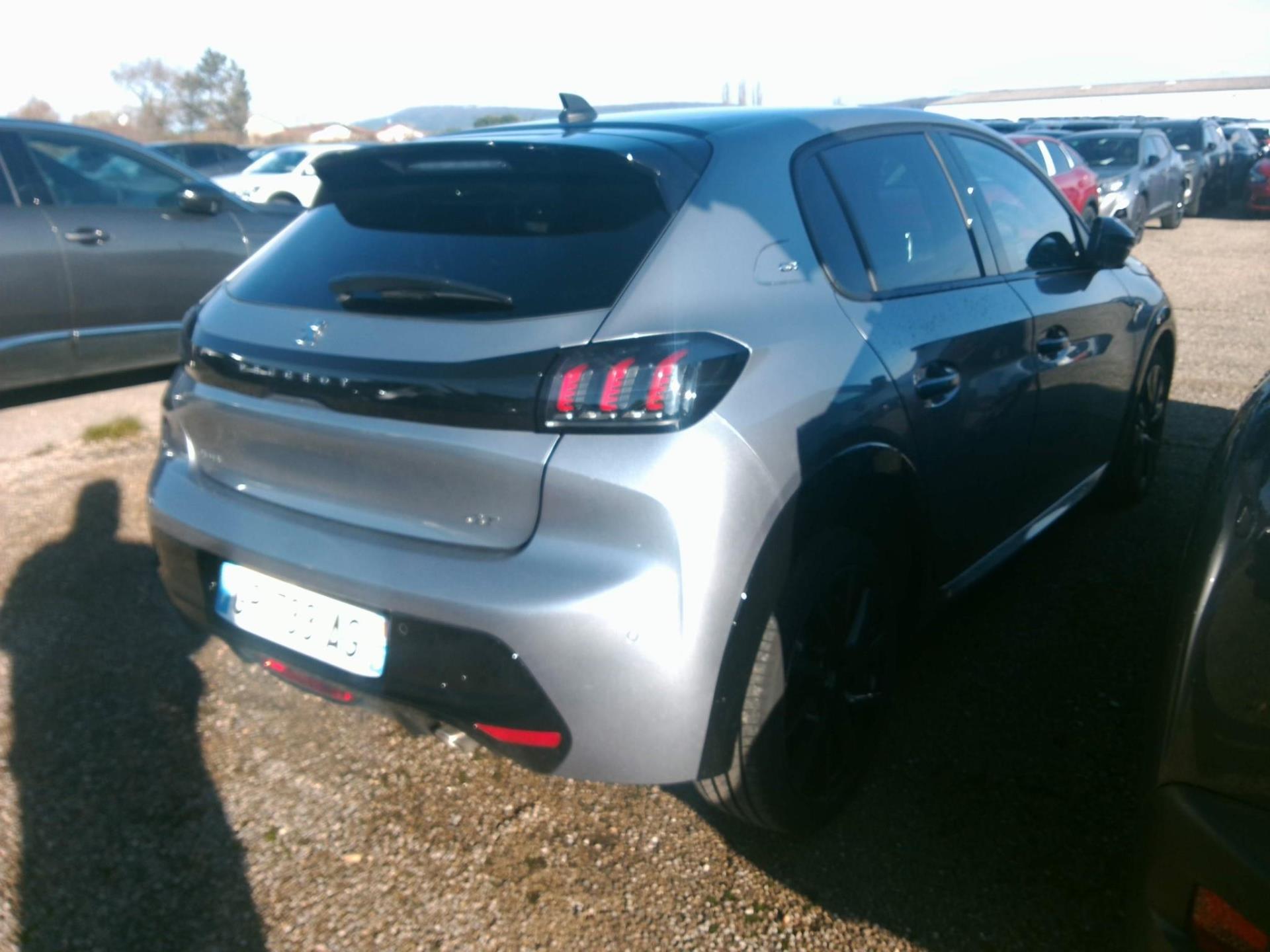 Peugeot 208 PureTech 100 S&S BVM6 GT 2023