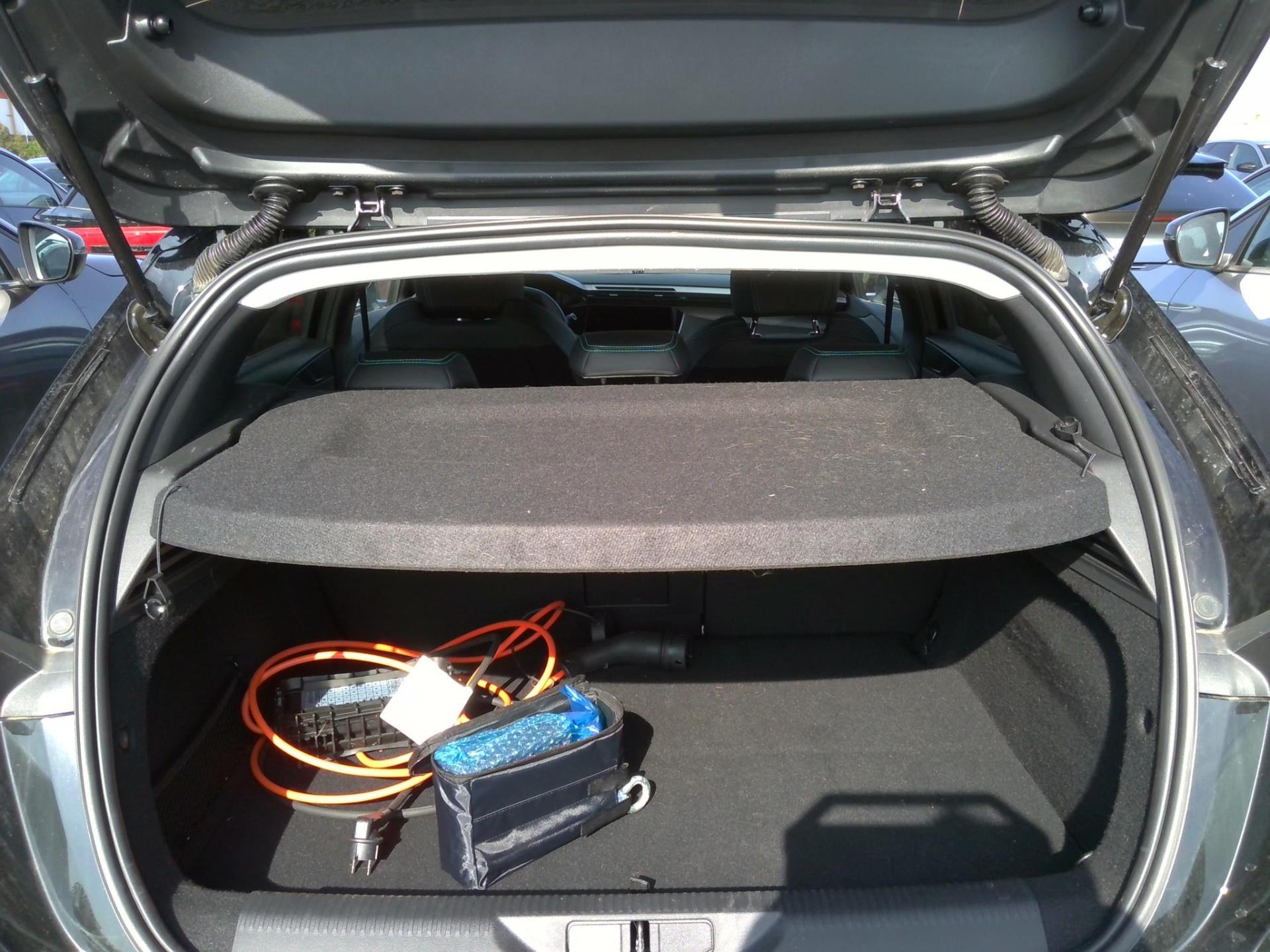 Peugeot 308 PHEV 180 e-EAT8 Allure 2024