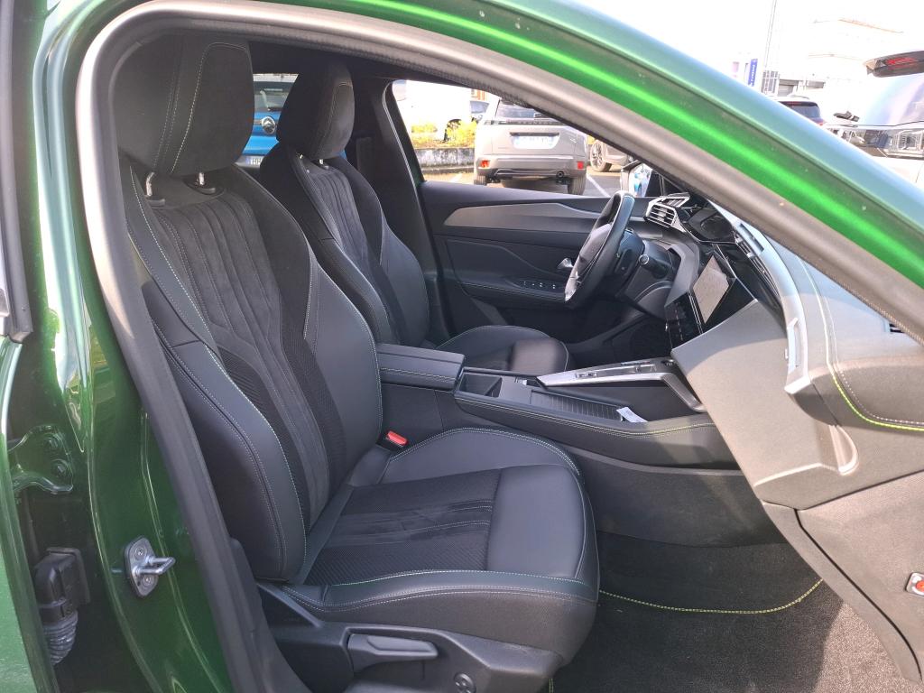 Peugeot 308 PHEV 180 e-EAT8 GT 2024