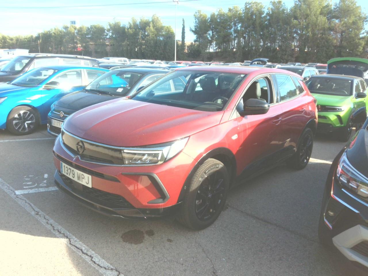 Foto Opel Grandland PHEV 2