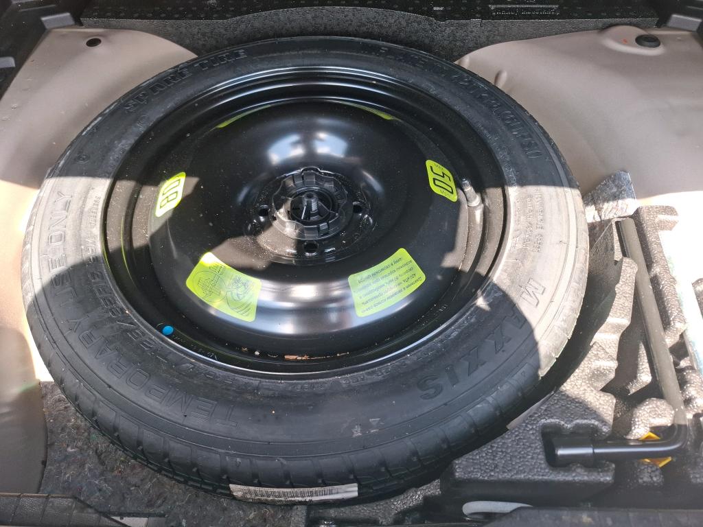 Peugeot 2008 BlueHDi 130 S&S EAT8 Allure 2021