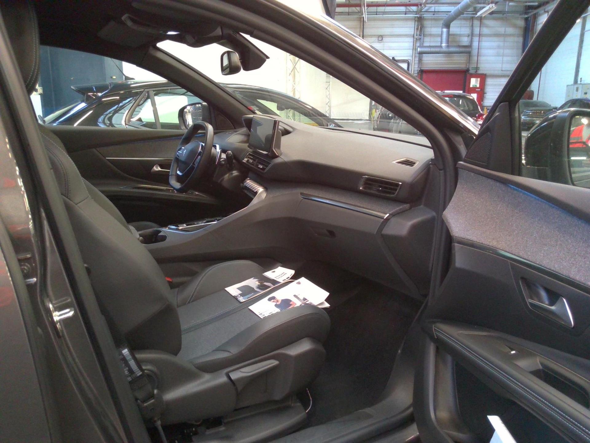 Peugeot 3008 BlueHDi 130ch S&S EAT8 Allure Pack 2023