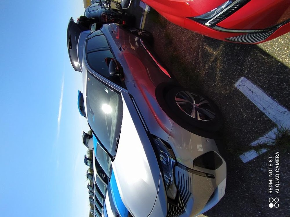 Foto Peugeot 3008 Hybrid 4