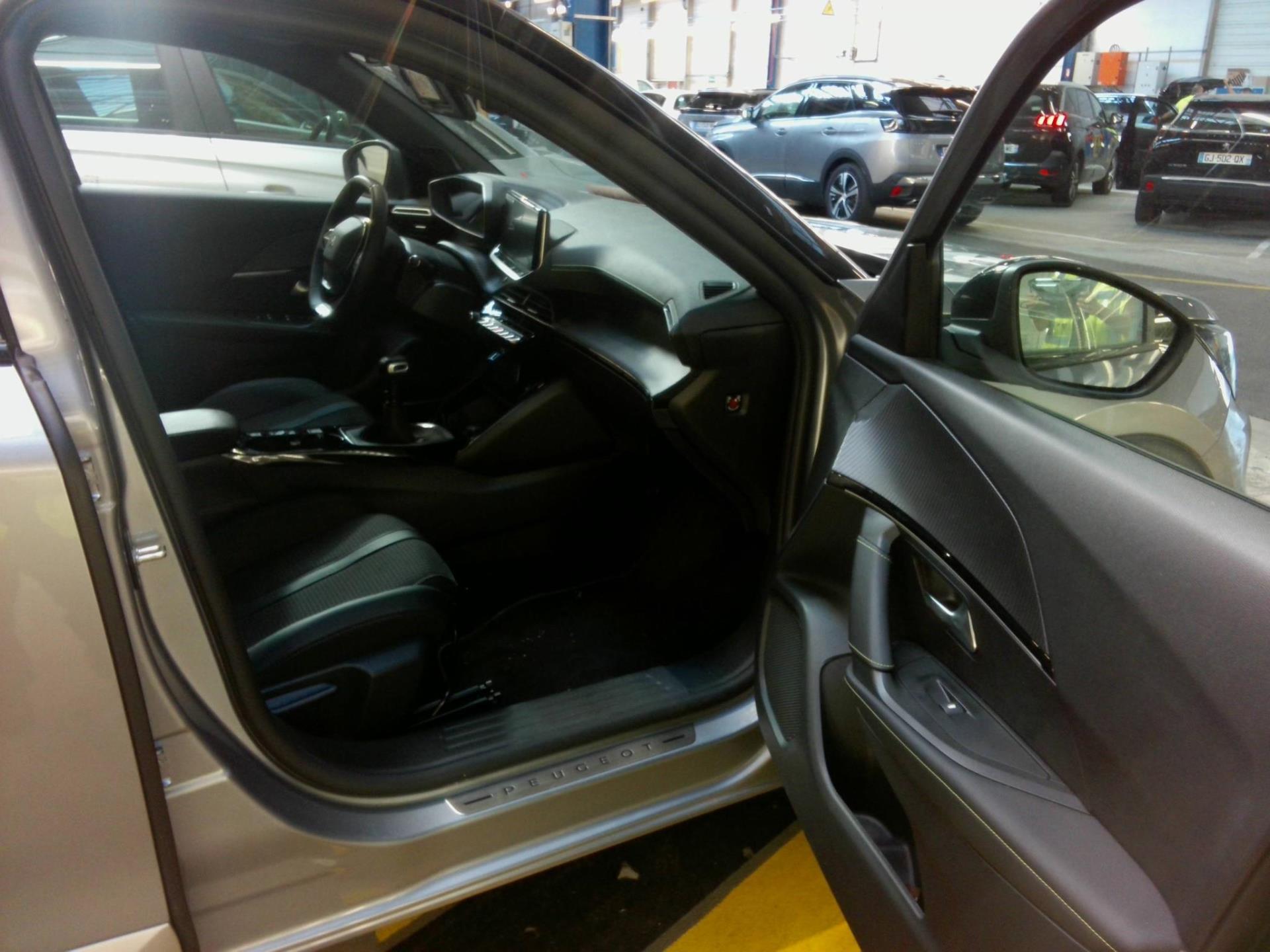Peugeot 2008 PureTech 130 S&S BVM6 GT Line 2022