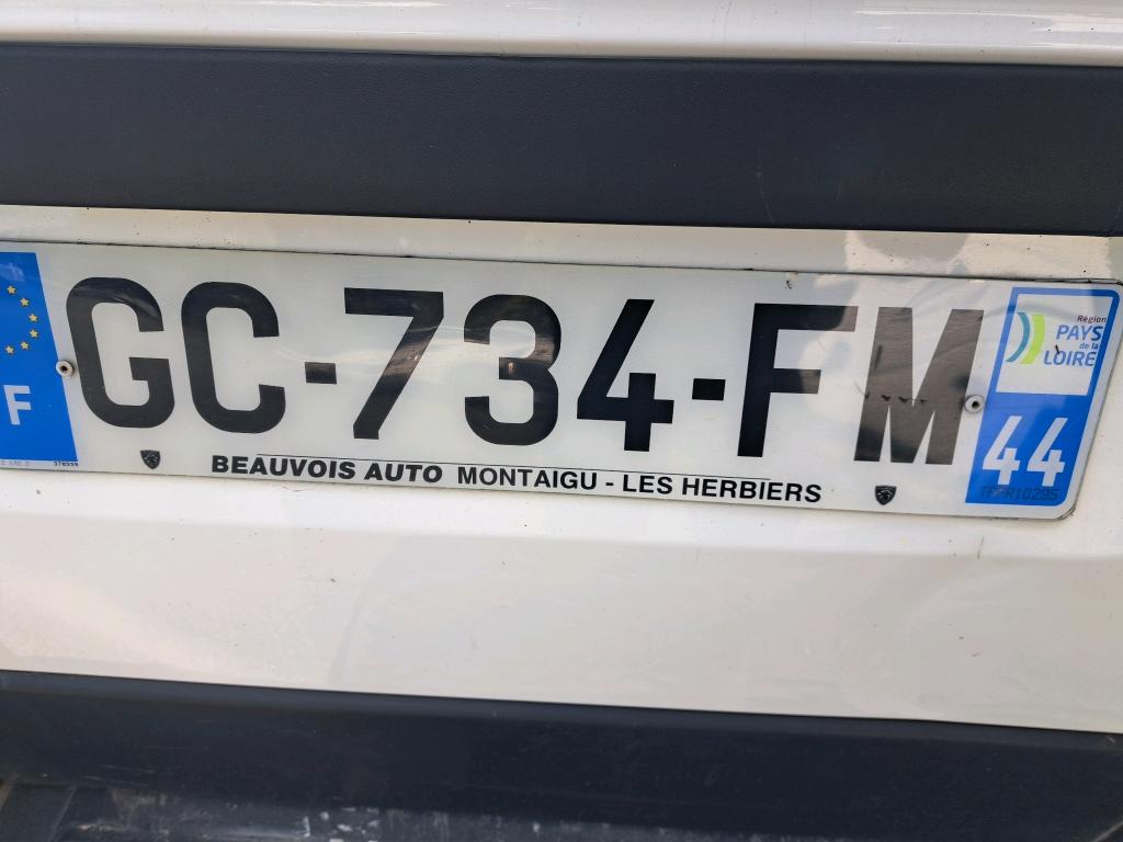 Peugeot BOXER TOLE 335 L2H2 BLUEHDI 120 S&S ASPHALT 2021