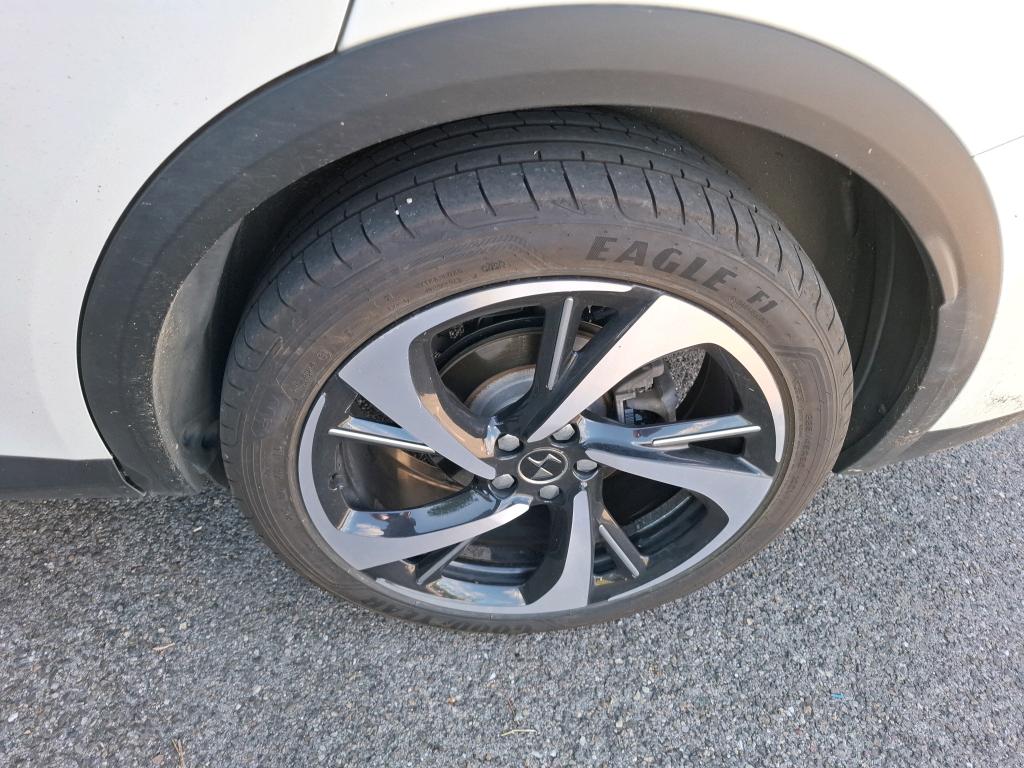 DS DS7 Crossback Hybride E-Tense 300 EAT8 4x4 Rivoli 2022
