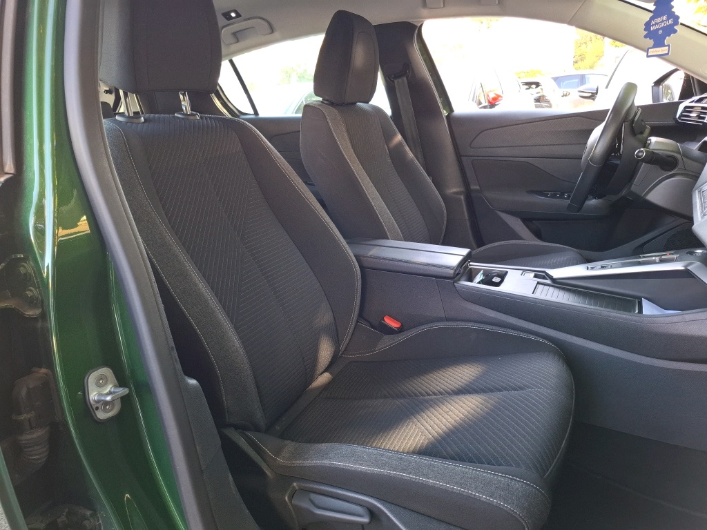 Peugeot 308 PHEV 180 e-EAT8 Active Pack 2023