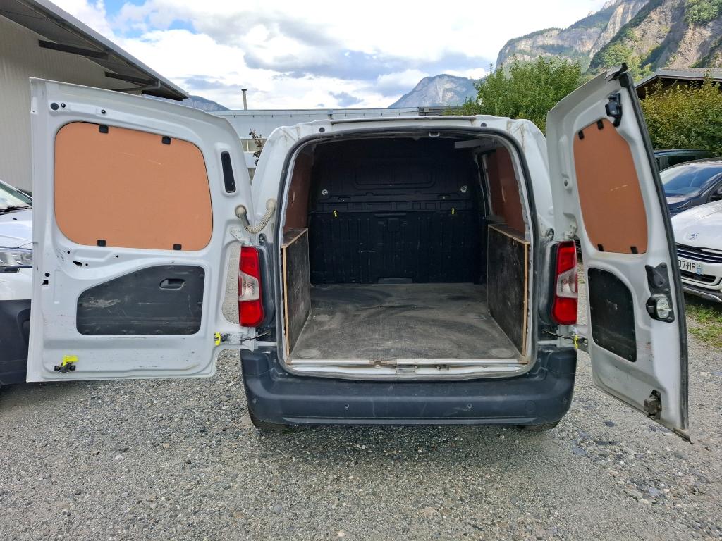 Peugeot PARTNER FOURGON STANDARD 1000 KG BLUEHDI 100 S&S BVM6 GRIP 2022