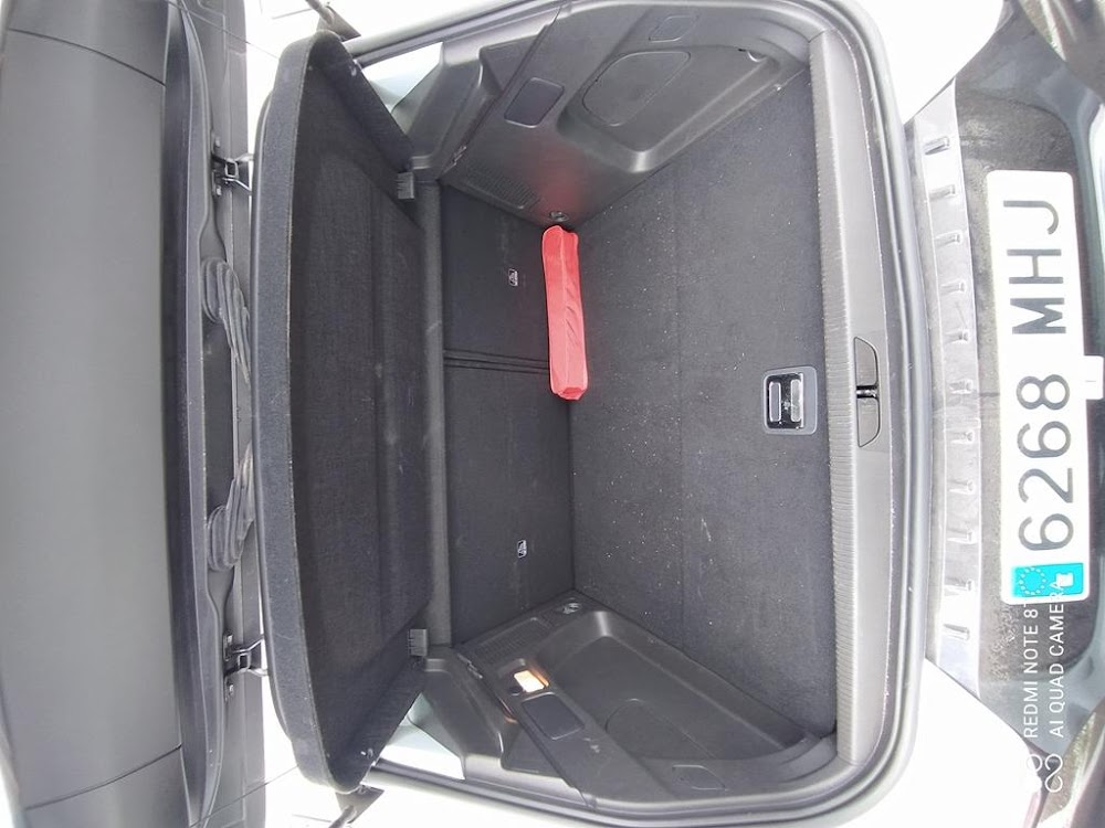 Foto Opel Grandland PHEV 13