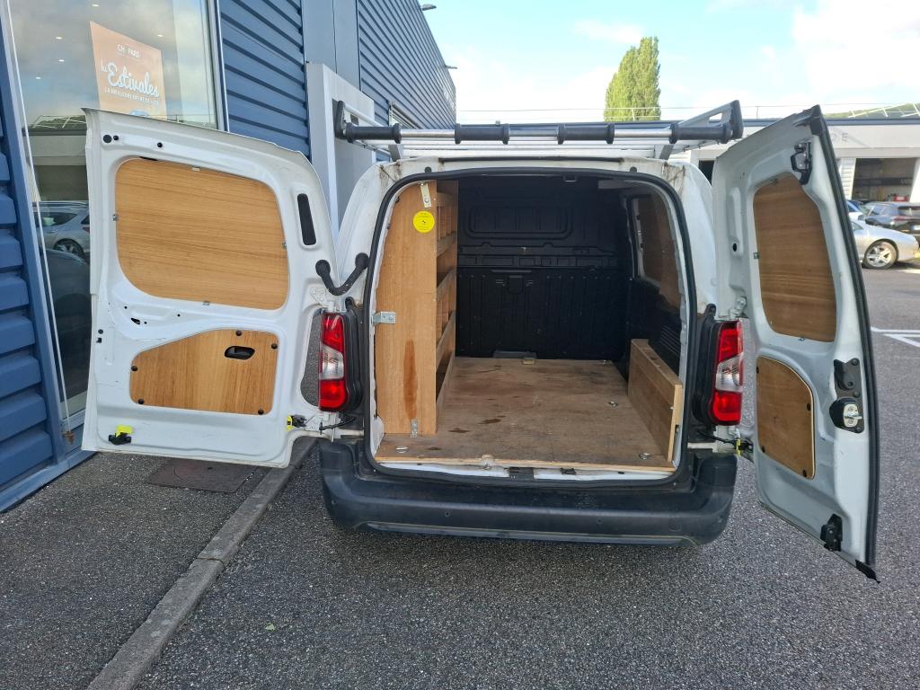 Peugeot PARTNER FOURGON STANDARD 650 KG BLUEHDI 100 S&S BVM6 ASPHALT 2022