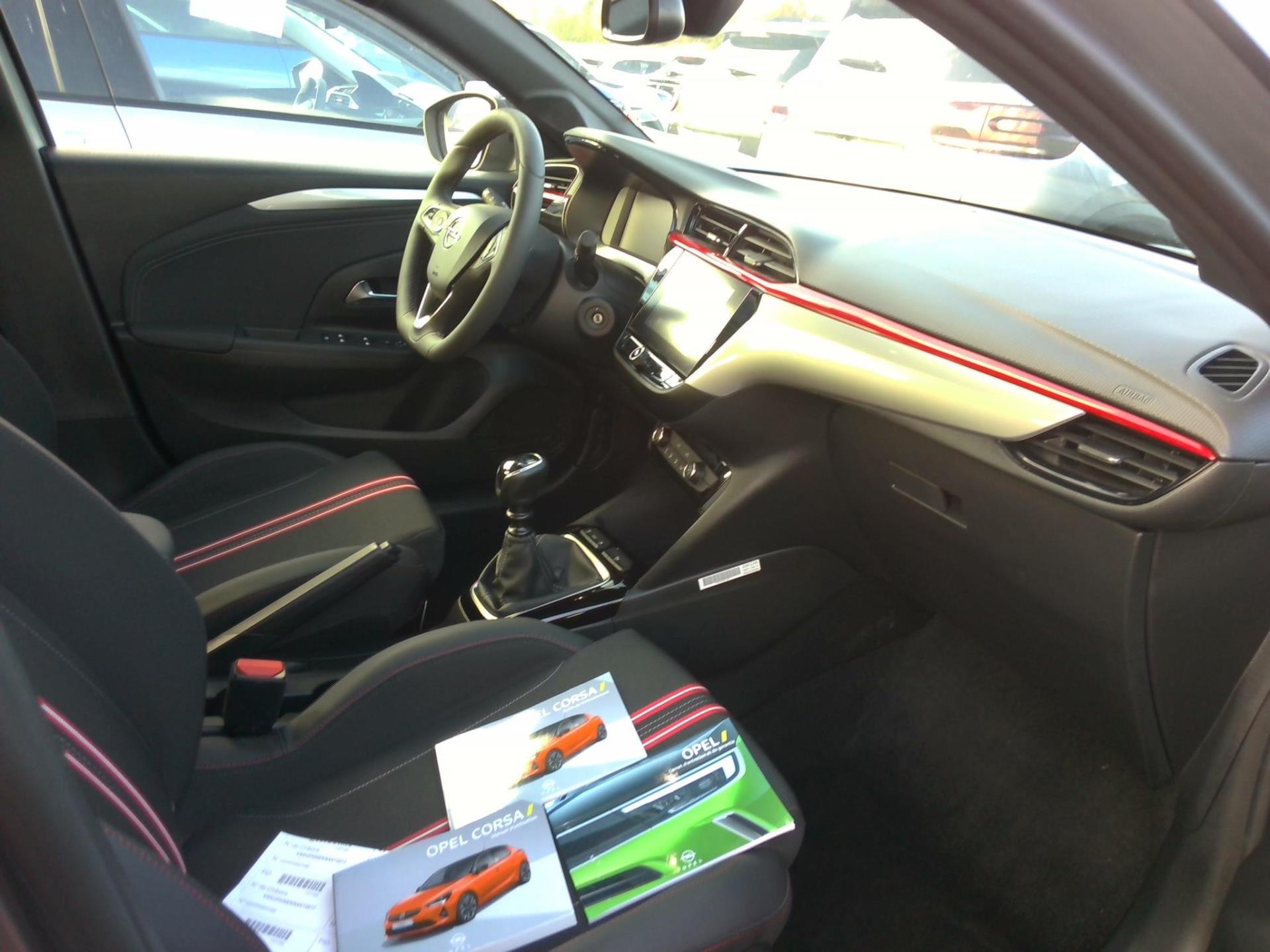 Opel Corsa 1.2 Turbo 100 ch BVM6 GS 2023