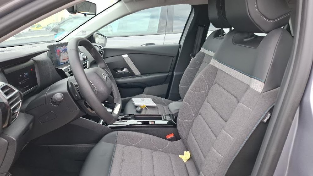 Foto Citroën C4 X 14