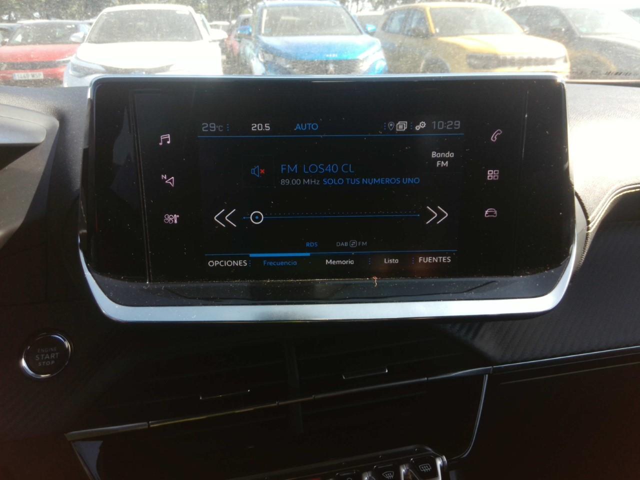 Foto Peugeot 2008 7