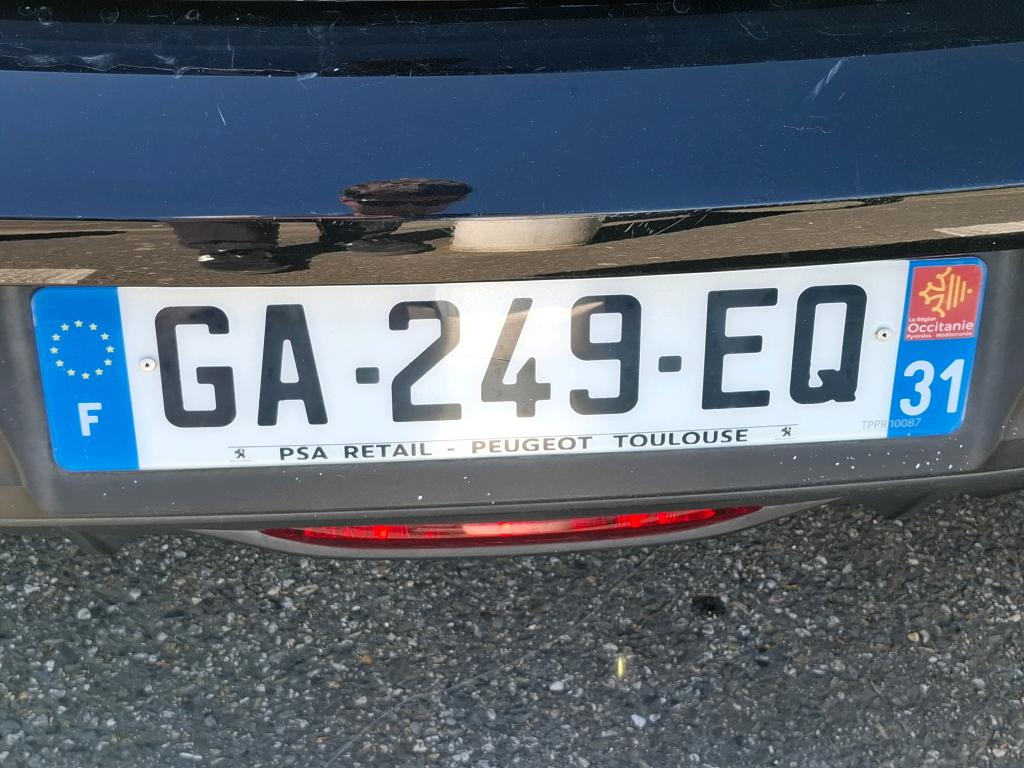 Peugeot 208 PURETECH 75 S&S BVM5 PREMIUM PACK 2021