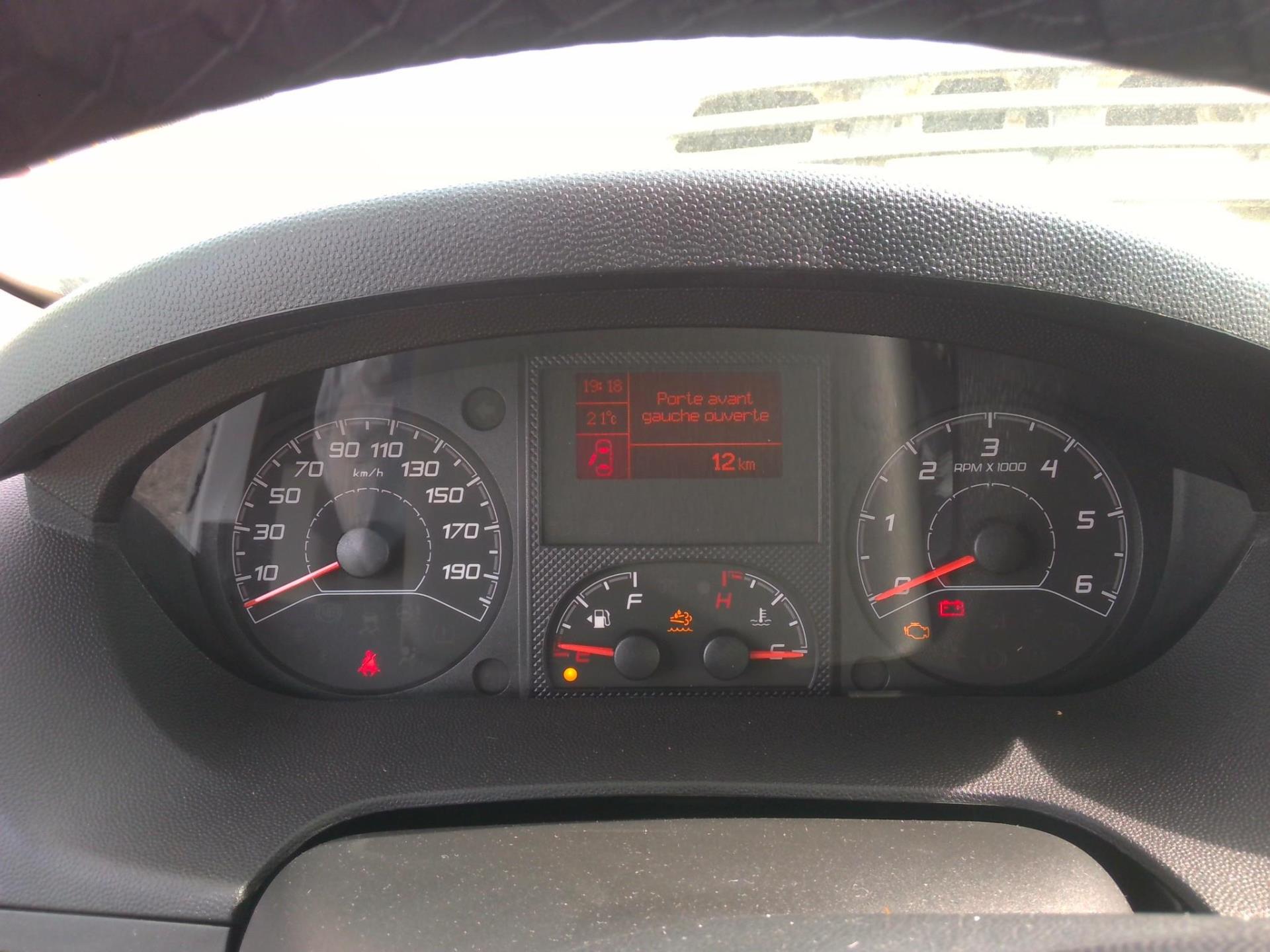 Peugeot BOXER TOLE 3.0 T L1H1 BLUEHDI 140 S&S BVM6  2024