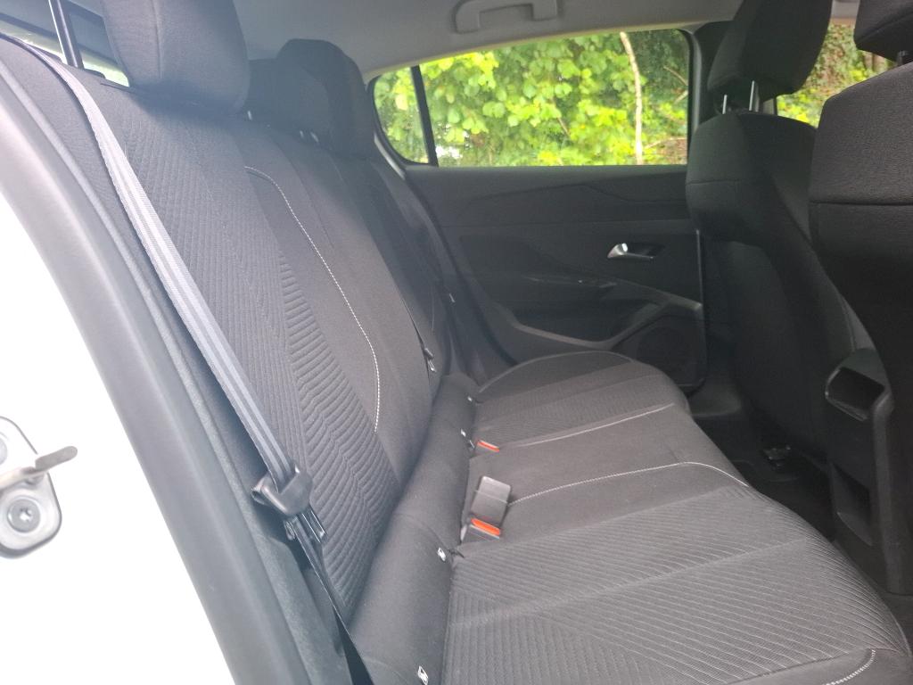Peugeot 308 BlueHDi 130ch S&S BVM6 Active Pack 2022