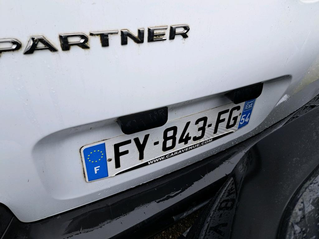 Peugeot PARTNER FOURGON STANDARD 650 KG BLUEHDI 100 S&S BVM5 ASPHALT 2021