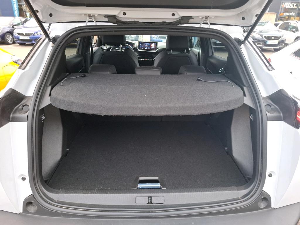 Peugeot 2008 PureTech 130 S&S EAT8 GT 2023