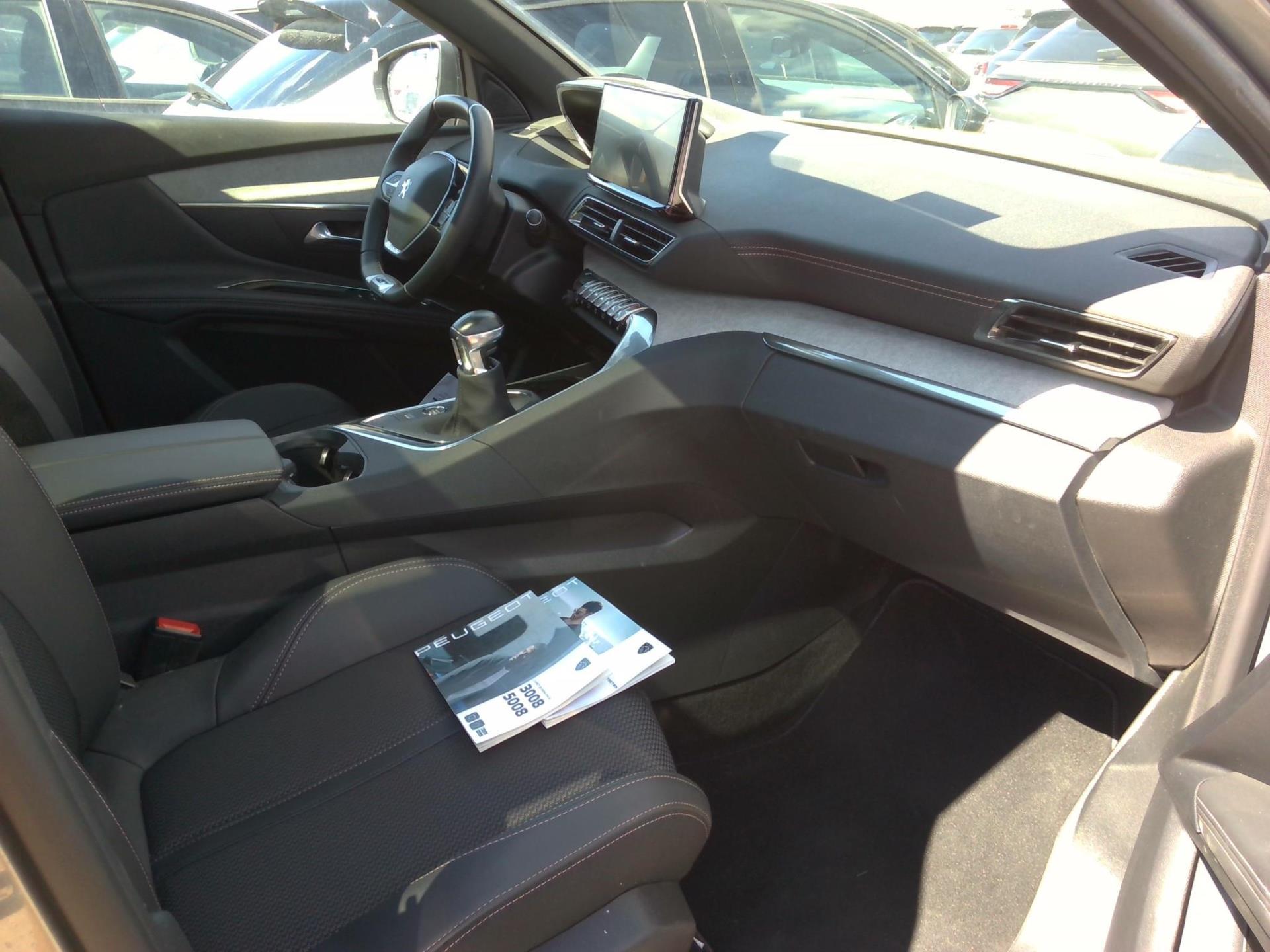 Peugeot 3008 PureTech 130ch S&S BVM6 GT 2023