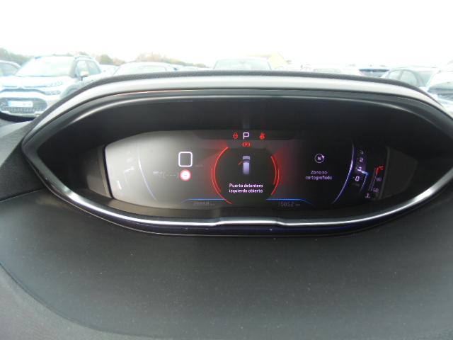 Foto Peugeot 3008 10
