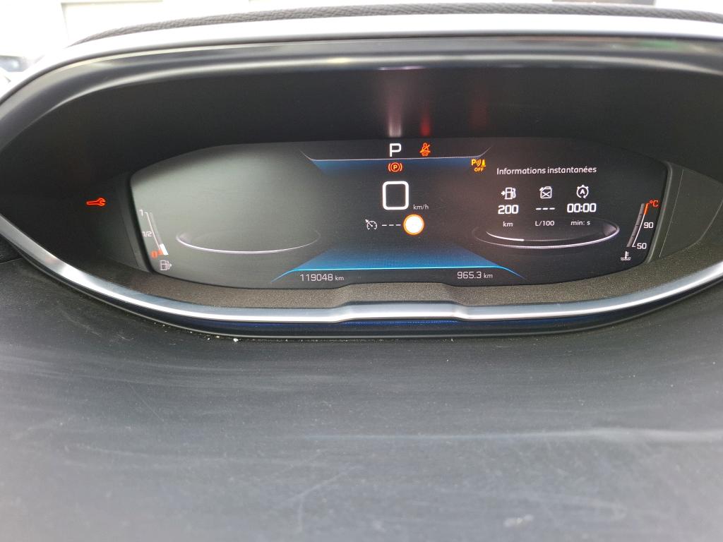 Peugeot 5008 BlueHDi 130ch S&S EAT8 Active Pack 2022