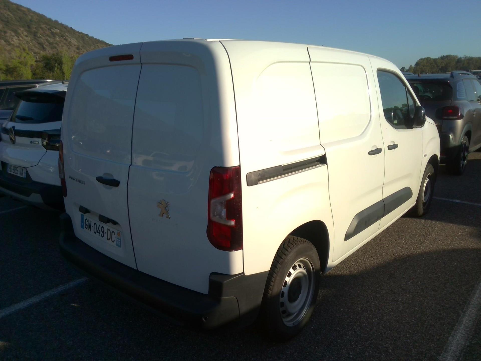 Peugeot PARTNER FOURGON M 650 KG BLUEHDI 100 S&S BVM6  2024