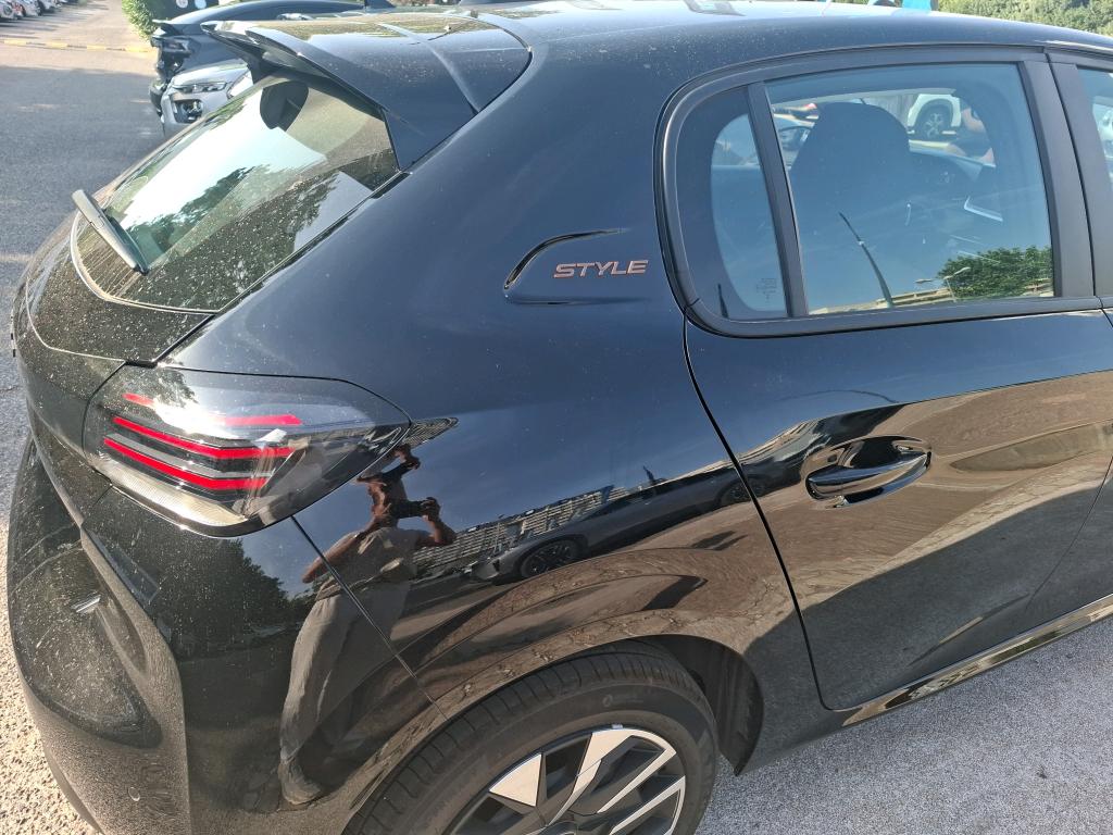 Peugeot 208 Hybrid 110 ch e-DCS6 Style 2025