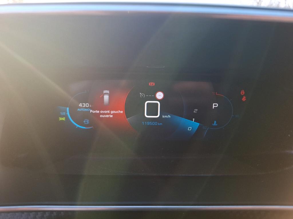 Peugeot 2008 BlueHDi 130 S&S EAT8 Allure Pack 2023