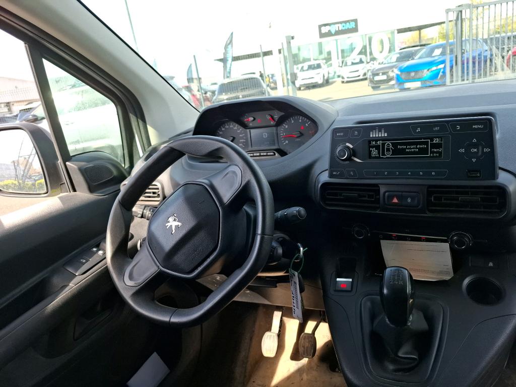 Peugeot PARTNER FOURGON STANDARD 650 KG BLUEHDI 100 S&S BVM5 PREMIUM 2019