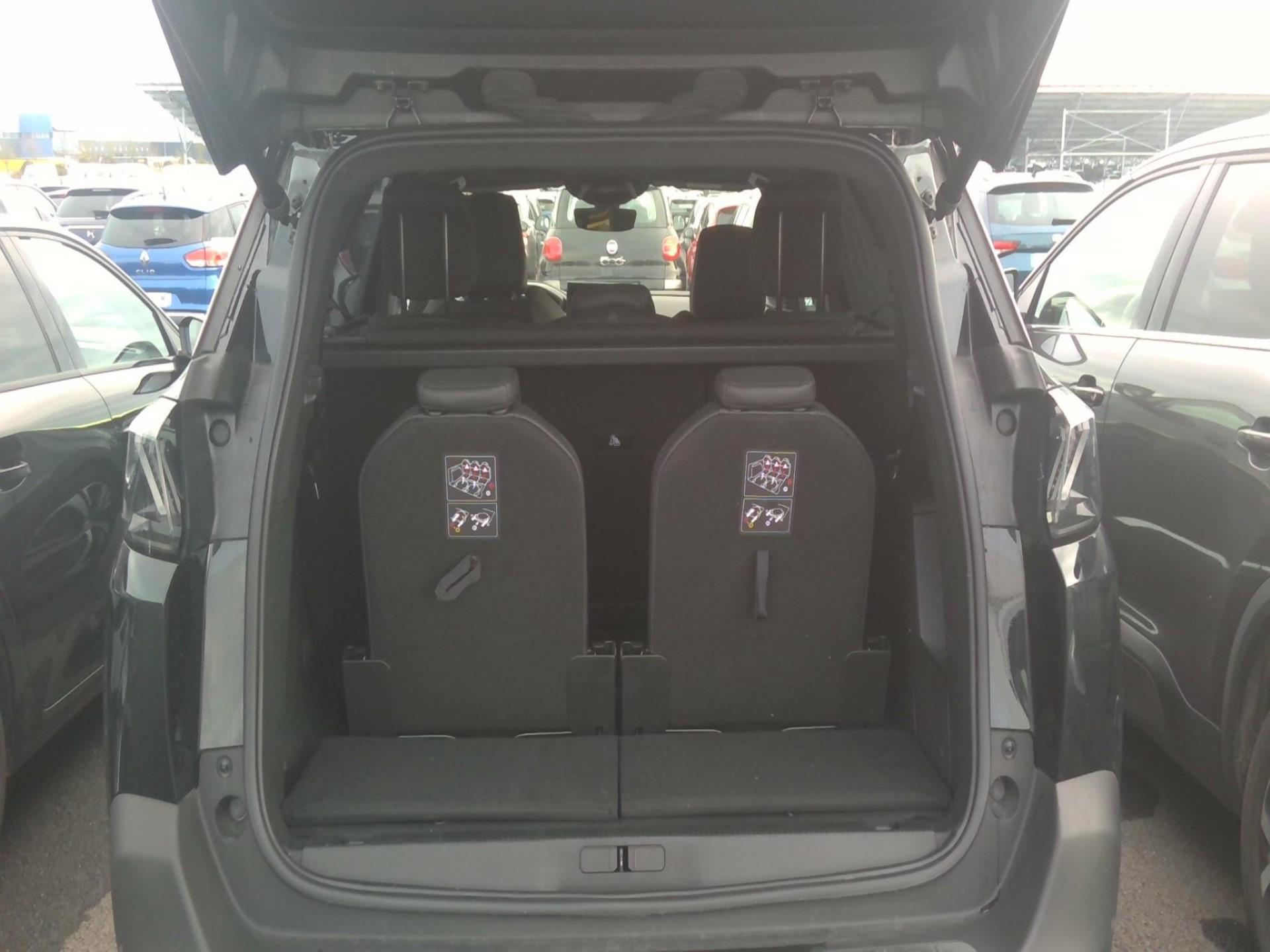 Peugeot 5008 PureTech 130ch S&S BVM6 GT 2023