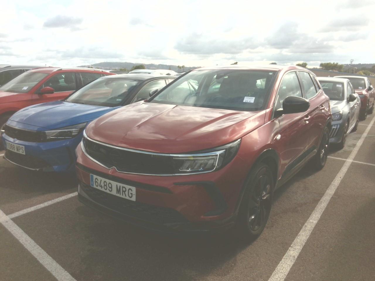 Foto Opel Grandland PHEV 10