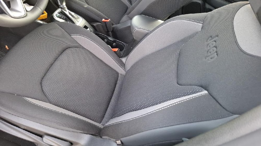Foto Jeep Renegade 16