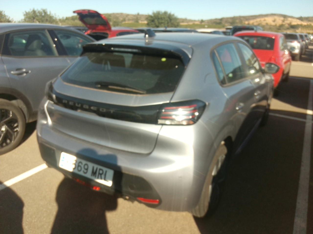 Foto Peugeot 208 4