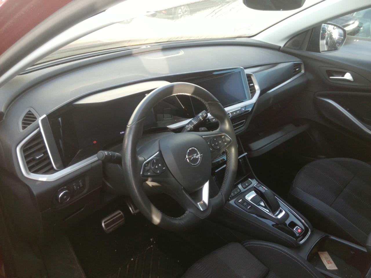 Foto Opel Grandland PHEV 3