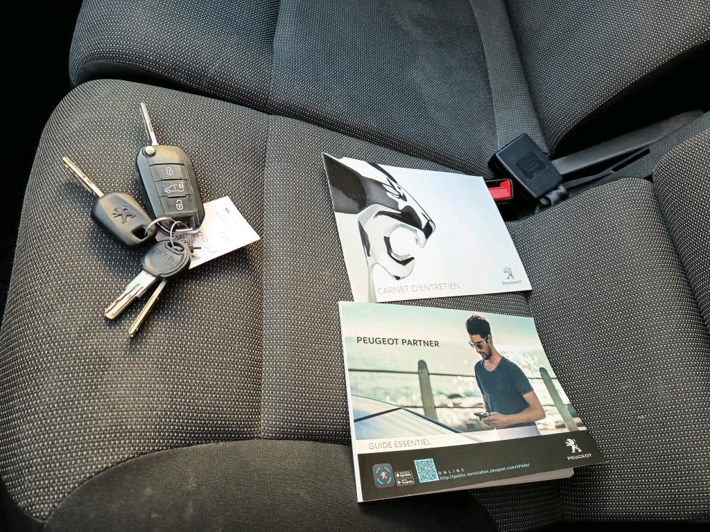Peugeot PARTNER FOURGON LONG 950 KG BLUEHDI 100 S&S BVM5 ASPHALT 2020
